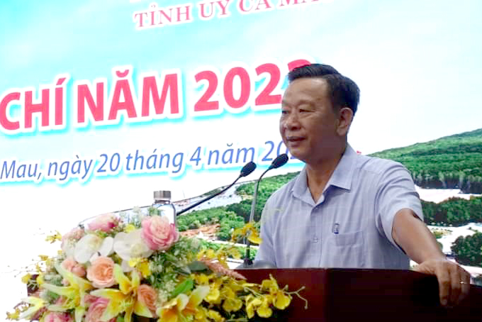 Đồng chí Hồ Trung Việt - Ủy viên Ban thường vụ Tỉnh ủy, Trưởng Ban Tuyên giáo Tỉnh ủy phát biểu tại Hội nghị.